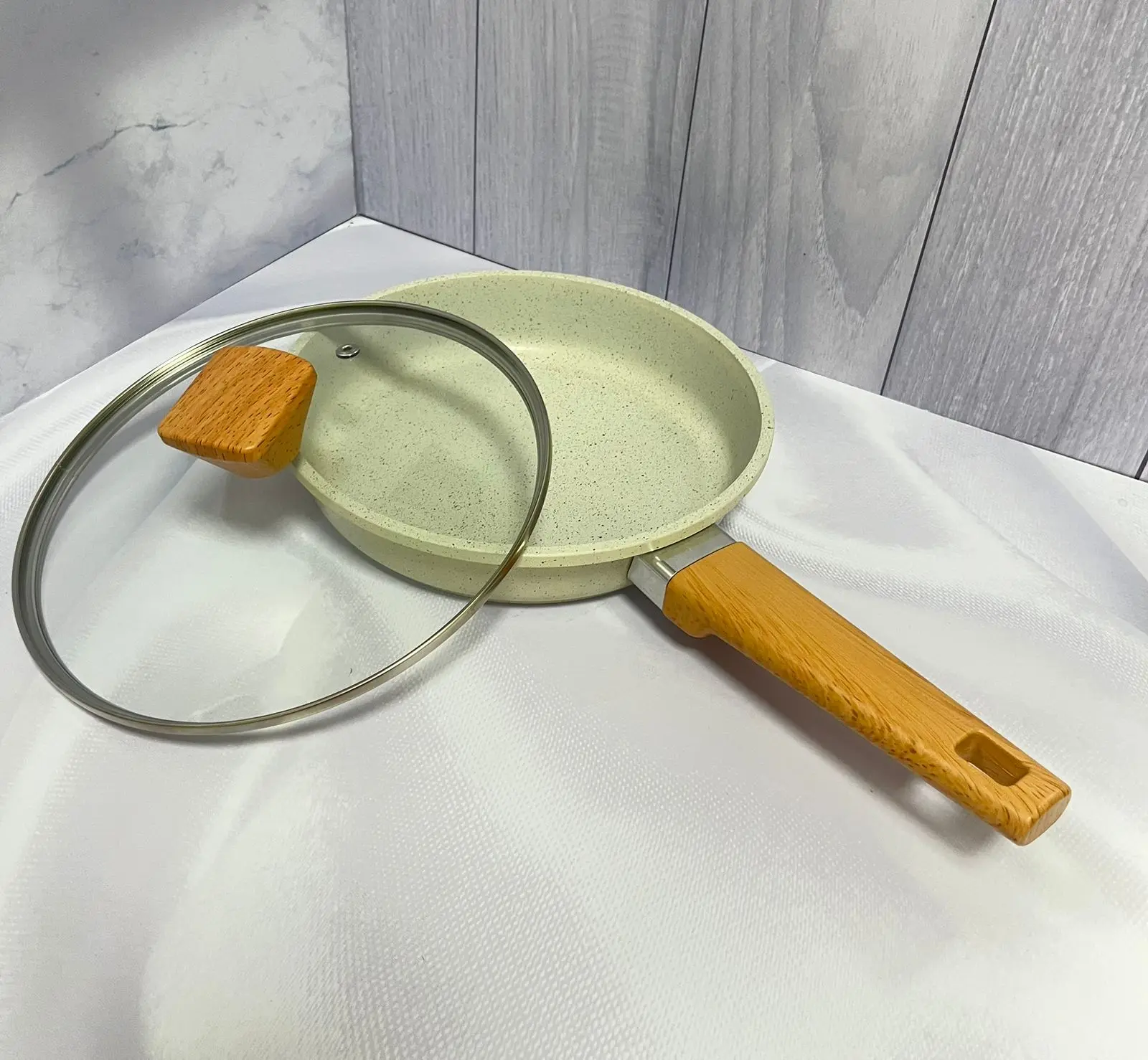 SARTEN 28CM